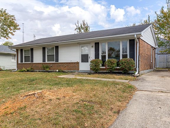 3rd image of 394 Lynnwood Ct