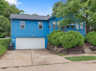 5817 S 50th St, Omaha, NE 68117