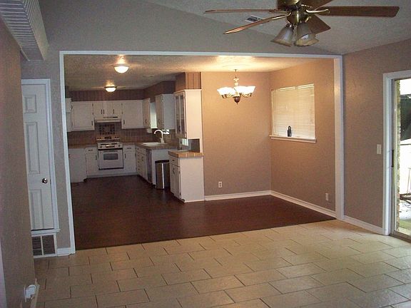 Open Dining & Kitchen