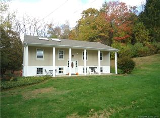 1 Stage Rd, Brookfield, CT 06804