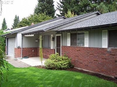 2nd image of 3117 NE 151st Ave