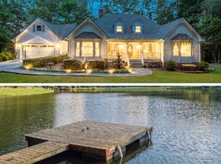 3890 Governors Cir, Loganville, GA