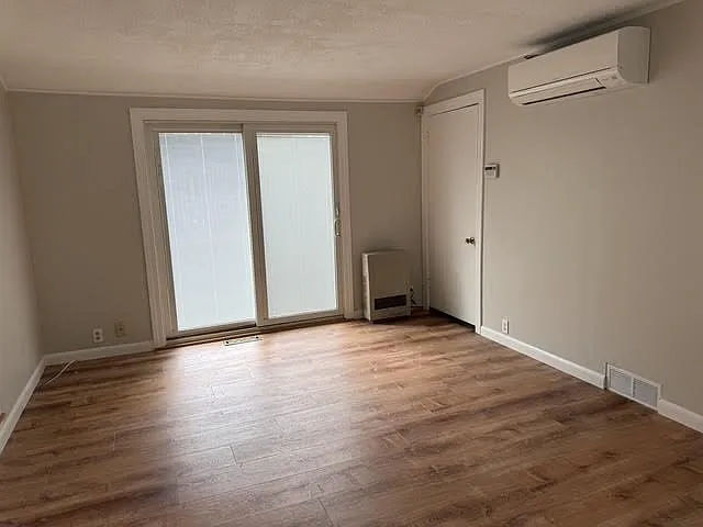 7 Puritan Rd — Photo 14