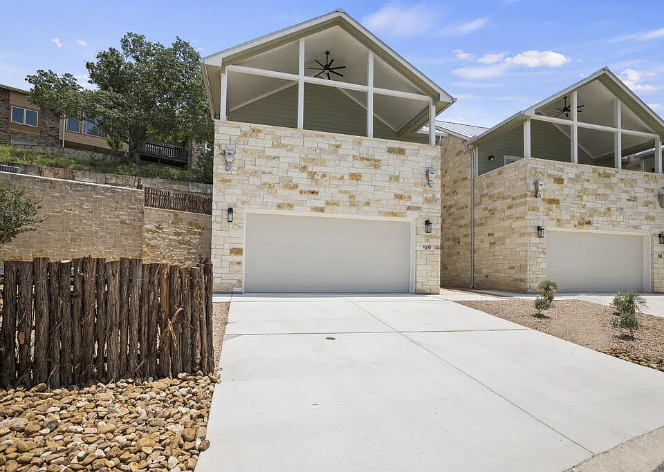 509 Winding Way