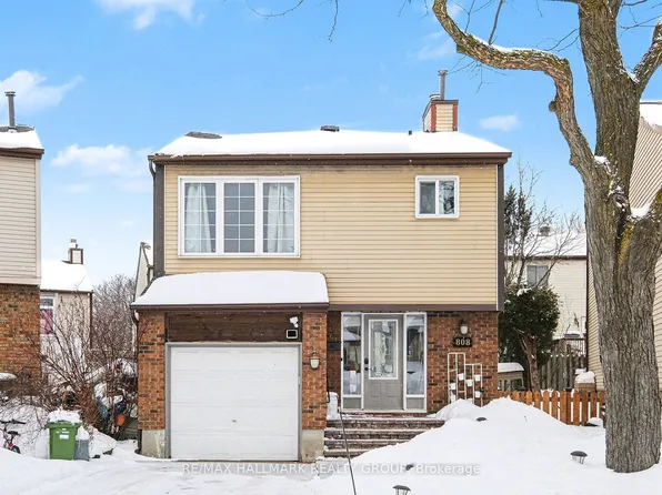 808 Torsa Ct, Ottawa, ON K2B 8P8