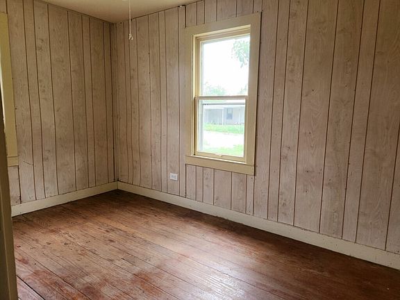 2nd image of 205 Drinkard St