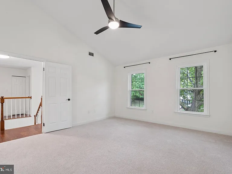 1291 Mason Mill Ct — Photo 25