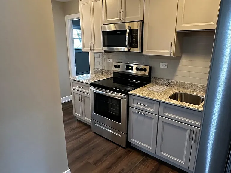 8133 Ogden Ave #6 — Photo 1