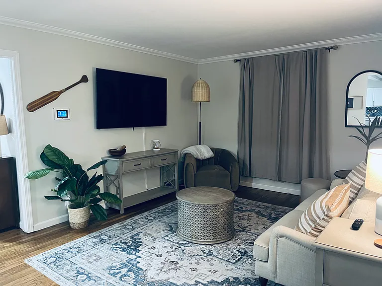 29809 Lake Shore Blvd — Photo 10