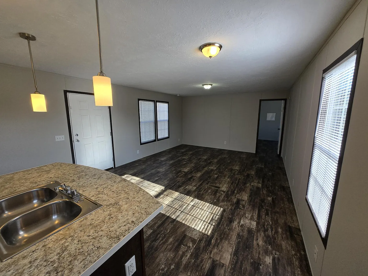 Open-Concept Floor Plan! — Photo 2