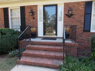 4915 Warfield Dr, Greensboro, NC 27406