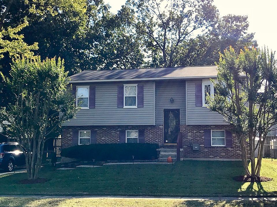 2nd image of 7918 Liberty Cir