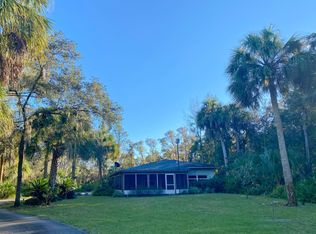 16219 W River Rd, Inglis, FL 34449
