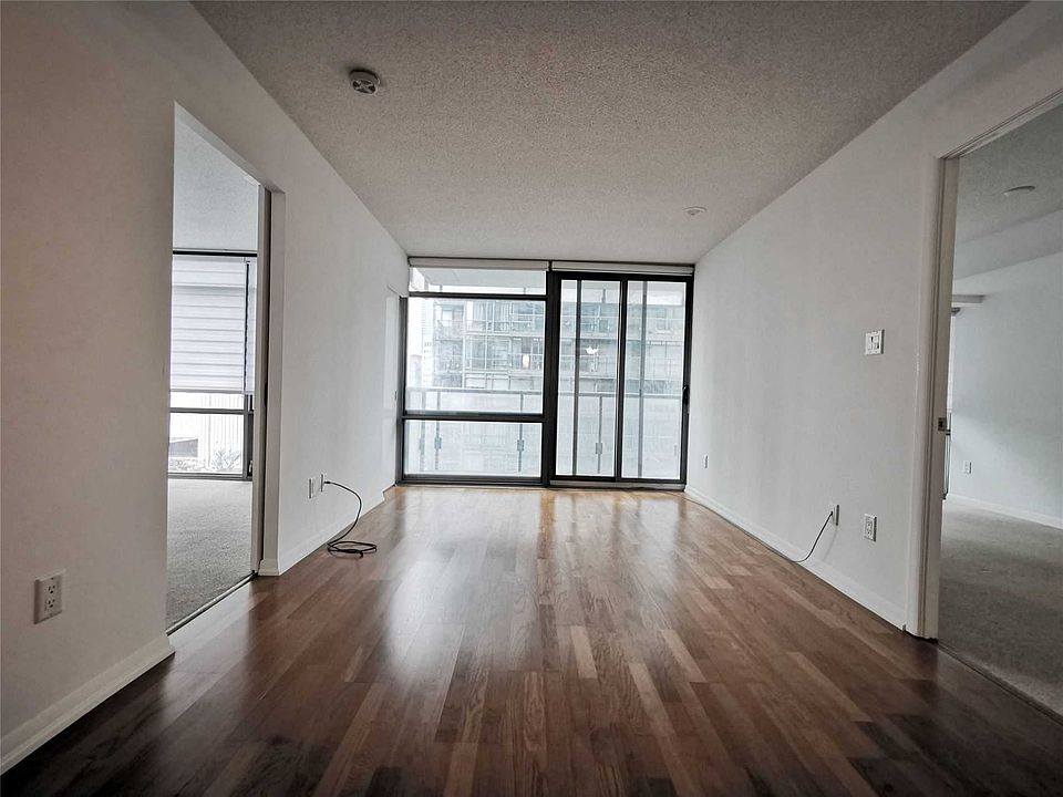 1st image of 38 Grenville St #1201