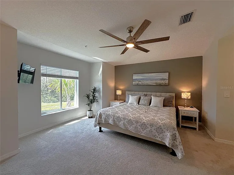 14231 Heritage Landing Blvd #1928 — Photo 12