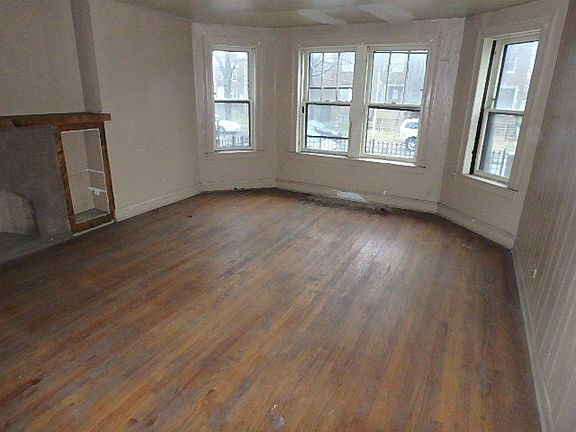 4th image of 8035 S Dobson Ave