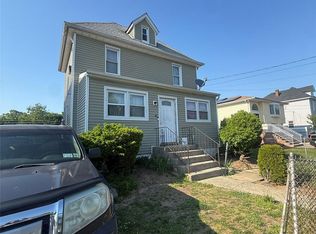 39 Pleasant Avenue, Roosevelt, NY 11575