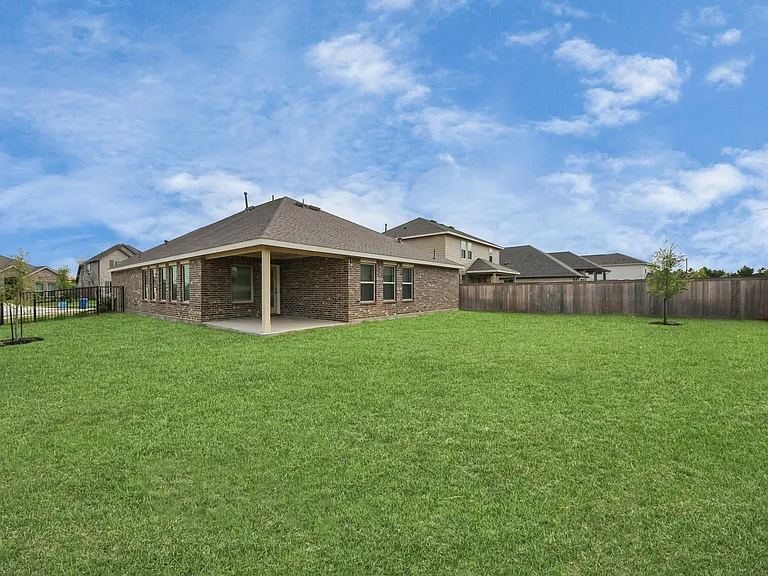21927 Citrus Grove Ct — Photo 10