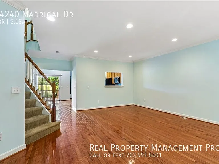 14240 Madrigal Dr — Photo 4