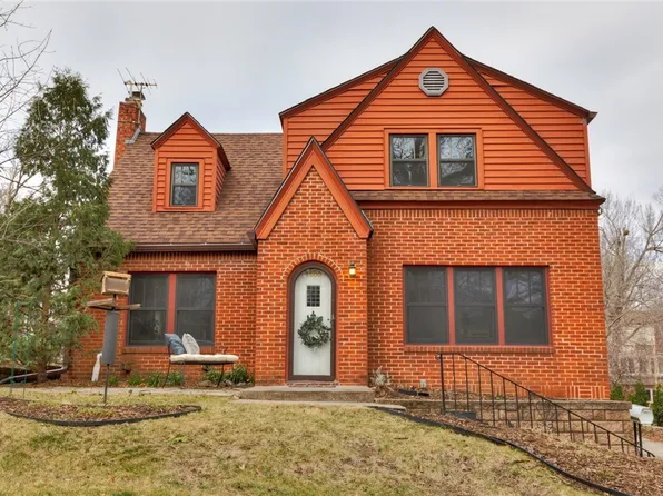 1500 41st Pl, Des Moines, IA 50311