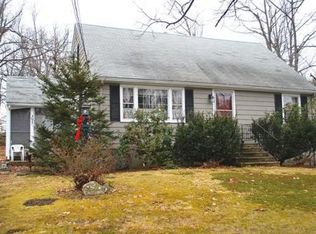 391 Grove St, Paxton, MA 01612