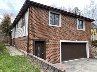 23766 N Cottage Rd, Lake Zurich, IL 60047