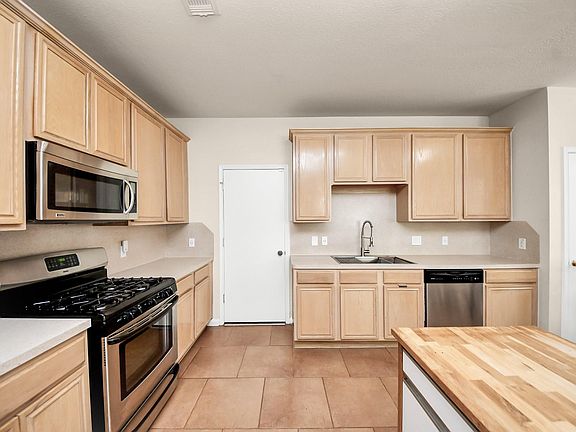 2nd image of 21546 Oak Park Trails Dr