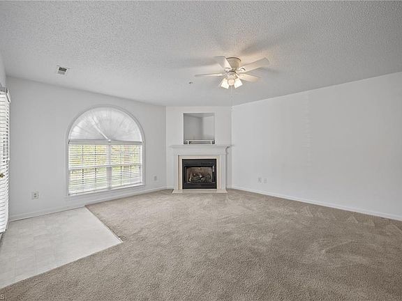 3rd image of 125 James Rd Unit 1B