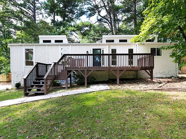 2506 Kingsley Dr NE, Marietta, GA 30062