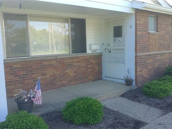 3rd image of 25305 Country Club Blvd Unit 6