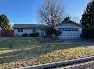 2257 Granite Dr, Walla Walla, WA 99362