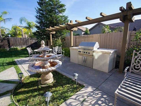 4th image of 11816 Sophocles Dr