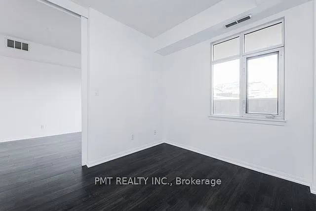 550 Front St W #427 — Photo 12