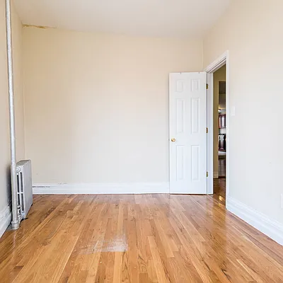 Rented by Nooklyn NYC LLC | media 2