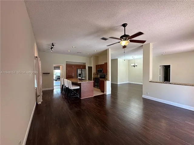 4192 Laurel Ridge Cir — Photo 6