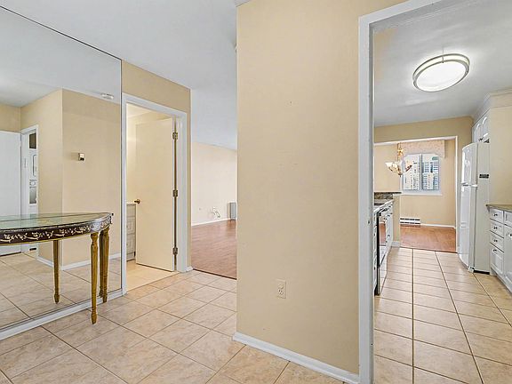 5th image of 5000 Boardwalk APT 506