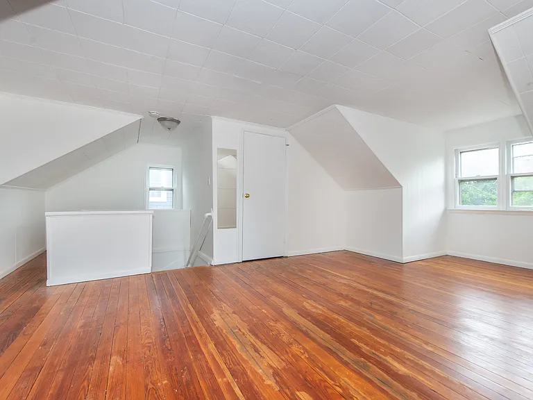 51 Riggs Pl #2 — Photo 11
