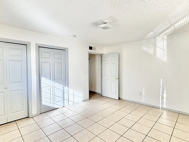 2717 Idalia Ave #B-1 — Photo 13