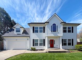 520 Honeysuckle Ln, Eugene, OR 97401