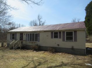 140 Rabbit Run Rd, Plattekill, NY 12515