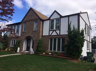 4B Marchut Ct, Sayreville, NJ 08872