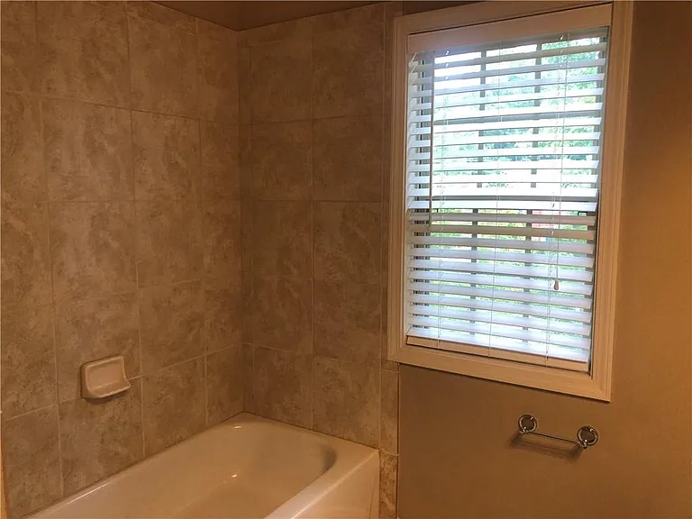 10240 Billings Pointe — Photo 27