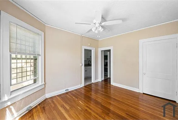 323 N Westland Ave #10 — Photo 8