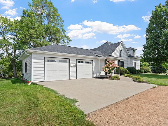 4th image of 9431 County Road 13 SE