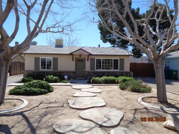 5244 W Avenue L #2, Lancaster, CA 93536