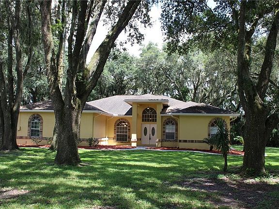 2nd image of 7822 Bay Pines Dr