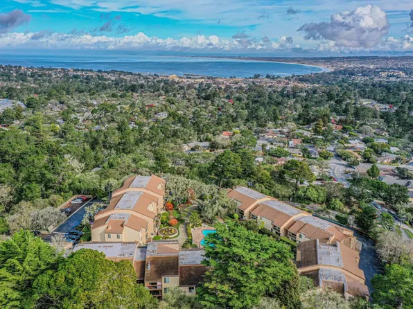 1107 Golden Oaks Ln, Monterey, CA 93940