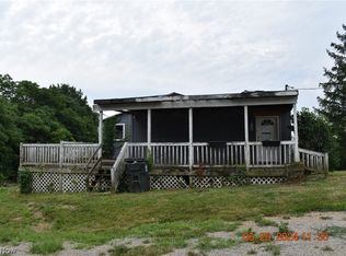 1975 Back Run Rd, Philo, OH 43771