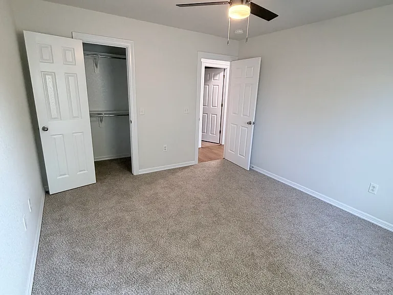 696 Galleon Ave — Photo 8