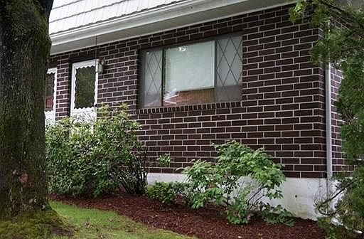 1st image of 113 Farrwood Dr